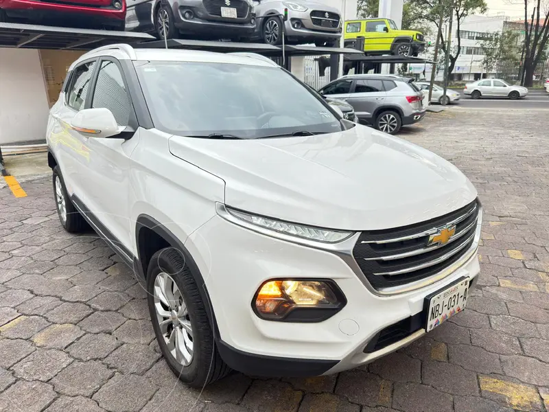 Foto Chevrolet Groove LT usado (2024) color Blanco financiado en mensualidades(enganche $81,125)