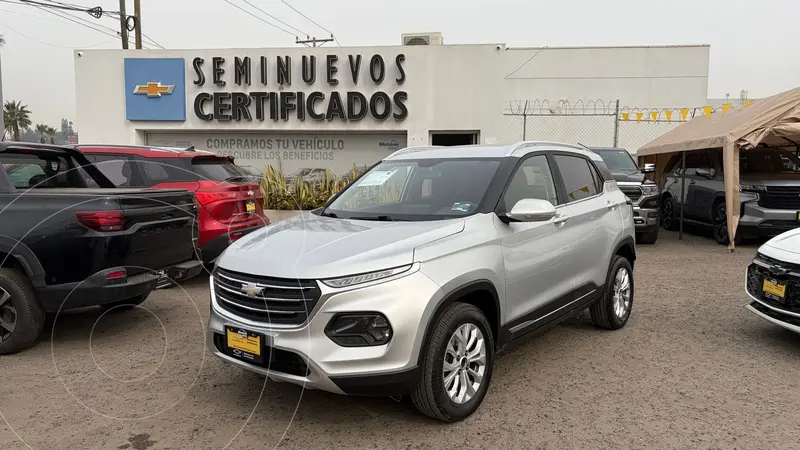 Foto Chevrolet Groove LT Aut usado (2023) color plateado precio $275,000
