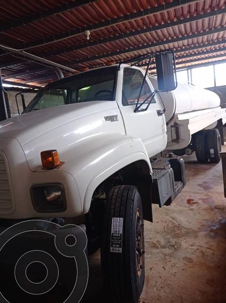 Chevrolet Kodiak Chasis Cabina usado (2007) color Blanco precio u$s14.000