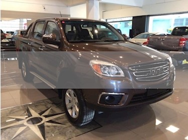 Chevrolet Luv D-Max 3.5L 4x4 usado (2018) color Marron precio BoF57.000.000