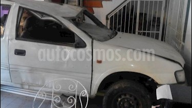 Foto venta carro usado Chevrolet Luv Cabina Sencilla 4x2 (1998) color Blanco precio u$s1.000