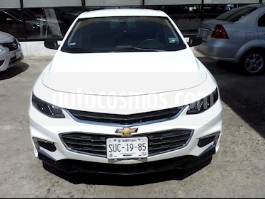 foto Chevrolet Malibú LS Paq A usado (2017) color Blanco precio $222,500