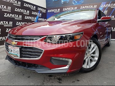 foto Chevrolet Malibú LT usado (2017) color Rojo Tinto precio $284,900