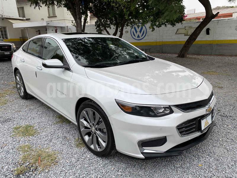 foto Chevrolet Malibú Premier 2.0 Turbo usado (2017) color Blanco precio $279,000