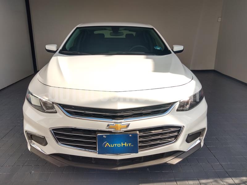 Foto Chevrolet Malibu LT 2.5 Piel usado (2018) color Blanco precio $297,500