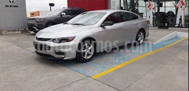 Foto Chevrolet Malibu LS usado (2017) color Plata precio $255,000