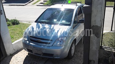 foto Chevrolet Meriva GL Plus usado (2010) color Gris Bluet precio $190.000