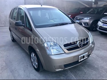 foto Chevrolet Meriva GL usado (2006) color Dorado precio $215.000