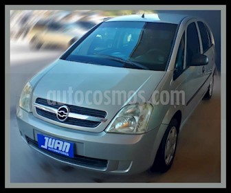 Foto venta Auto usado Chevrolet Meriva GL (2005) color Gris Claro precio $163.000