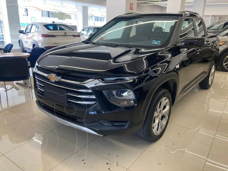 Foto Chevrolet Montana LT usado (2024) color Negro financiado en mensualidades(enganche $85,980 mensualidades desde $8,064)