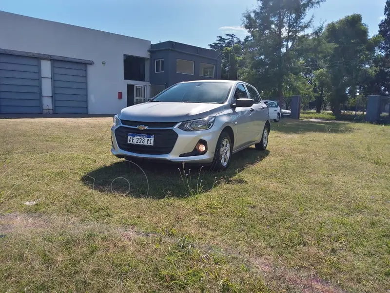 Foto Chevrolet Onix Plus 1.2 usado (2020) color Blanco precio $16.500.000