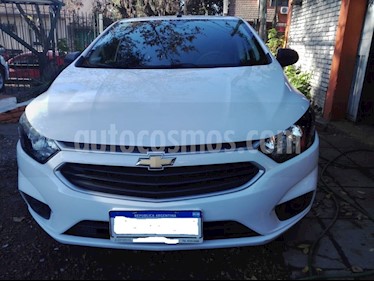 Foto venta Auto usado Chevrolet Onix - (2017) color Blanco precio $450.000