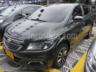 foto Chevrolet Onix 1.4 LTZ Aut usado (2016) color Gris precio $36.900.000