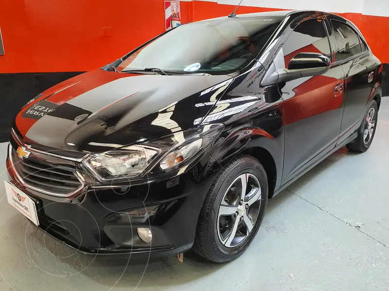 Foto Chevrolet Onix LTZ usado (2017) color Negro precio $3.690.000