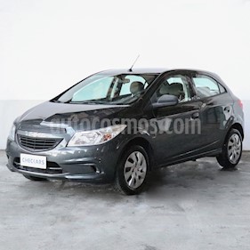 Chevrolet Onix LT usado (2016) color Gris precio $535.000