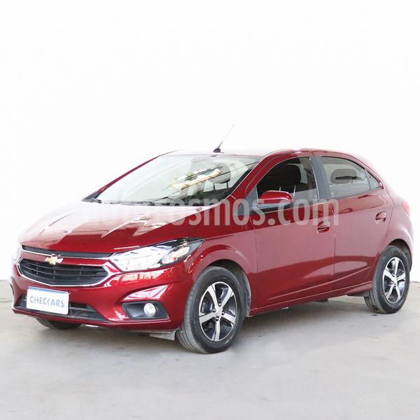 foto Chevrolet Onix LTZ usado (2018) color Rojo precio $1.132.000