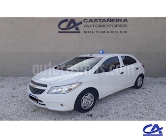 foto Chevrolet Onix LS Joy + usado (2017) color Blanco precio $658.000
