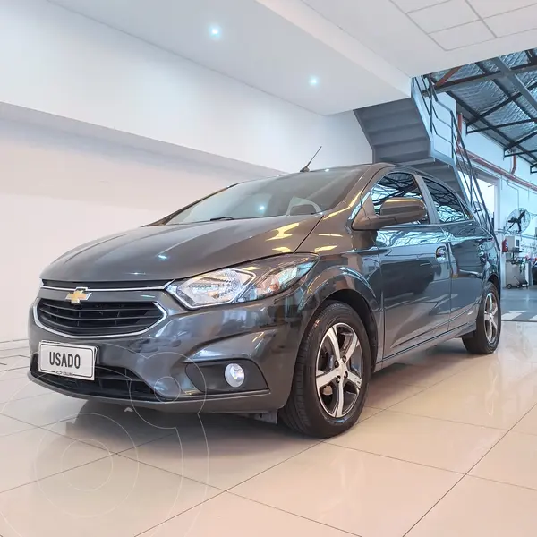 Foto Chevrolet Onix LTZ usado (2018) color Gris Oscuro precio $15.500.000