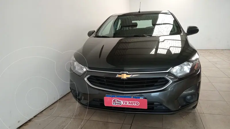 Foto Chevrolet Onix LT usado (2018) color Gris Oscuro financiado en cuotas(anticipo $5.000.000 cuotas desde $156.250)