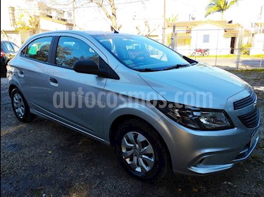 Chevrolet Onix LS Joy + usado (2019) color Gris Claro precio $720.000