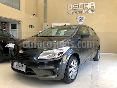 Chevrolet Onix LT usado (2016) color Gris Sky precio $589.000