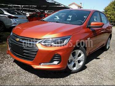 foto Chevrolet Onix 1.0T Premier I nuevo color Plata Switchblade precio $1.200.000