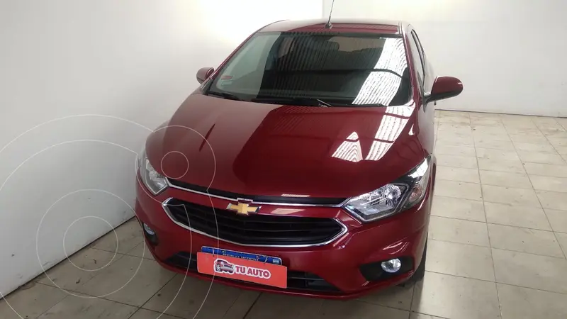 Foto Chevrolet Onix LTZ usado (2017) color Rojo financiado en cuotas(anticipo $4.740.000 cuotas desde $148.125)