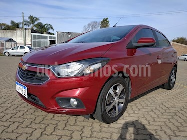 Chevrolet Onix LTZ usado (2017) color Rojo precio $700.000