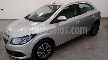 Chevrolet Onix LTZ usado (2014) color Gris Claro precio $490.000