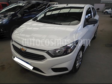 Foto venta Auto Usado Chevrolet Onix LT (2016) color Blanco precio $360.000