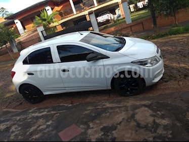 Foto venta Auto usado Chevrolet Onix LT (2013) color Blanco Summit
