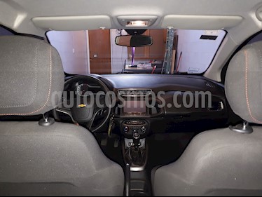 foto Chevrolet Onix LTZ usado (2015) color Gris Plata precio $350.000