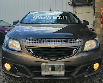 foto Chevrolet Onix LTZ usado (2014) color Gris precio $414.900