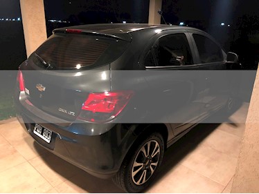 Foto venta Auto usado Chevrolet Onix LTZ (2016) color Gris precio $410.000