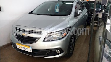 Foto venta Auto Usado Chevrolet Onix LTZ (2016) color Gris Claro precio $360.000