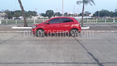 Foto Chevrolet Onix LTZ usado (2015) color Rojo Chili precio $450.000