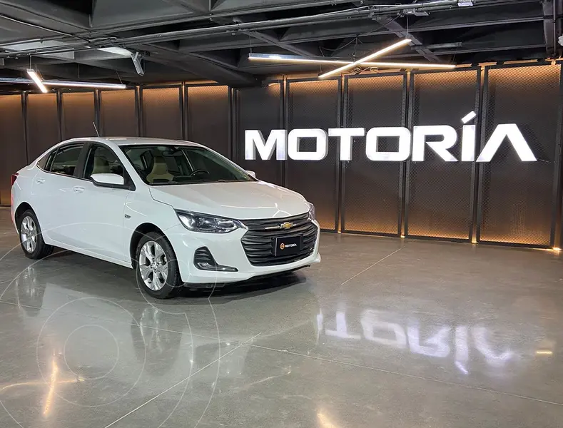 Chevrolet Onix Premier Aut usado (2022) color Blanco precio $299,000