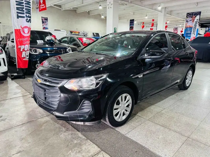 Foto Chevrolet Onix LS Aut usado (2023) color Negro precio $240,000