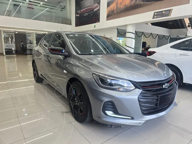 Foto Chevrolet Onix Premier Red Line Aut usado (2024) color Gris Oscuro financiado en mensualidades(enganche $74,039 mensualidades desde $7,466)