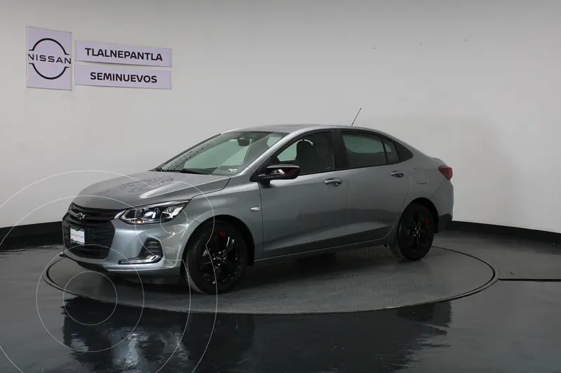 Foto Chevrolet Onix Premier Red Line Aut usado (2024) color Gris precio $296,000