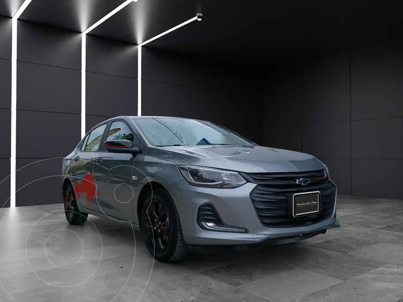 Foto Chevrolet Onix Premier Red Line Aut usado (2023) color Gris precio $290,000