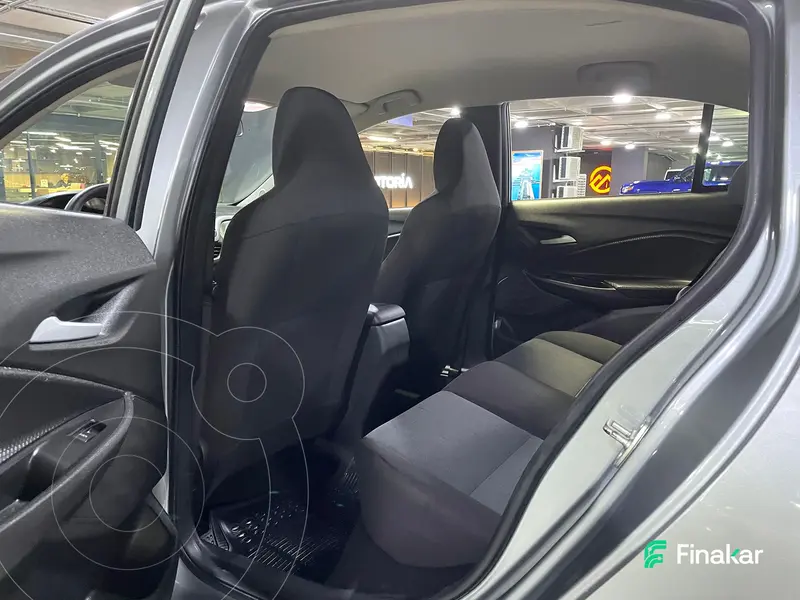 chevrolet onix