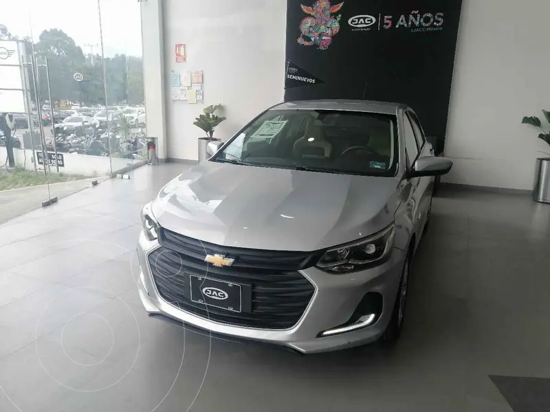 Foto Chevrolet Onix Premier Aut usado (2021) color Plata financiado en mensualidades(enganche $55,980 mensualidades desde $5,458)