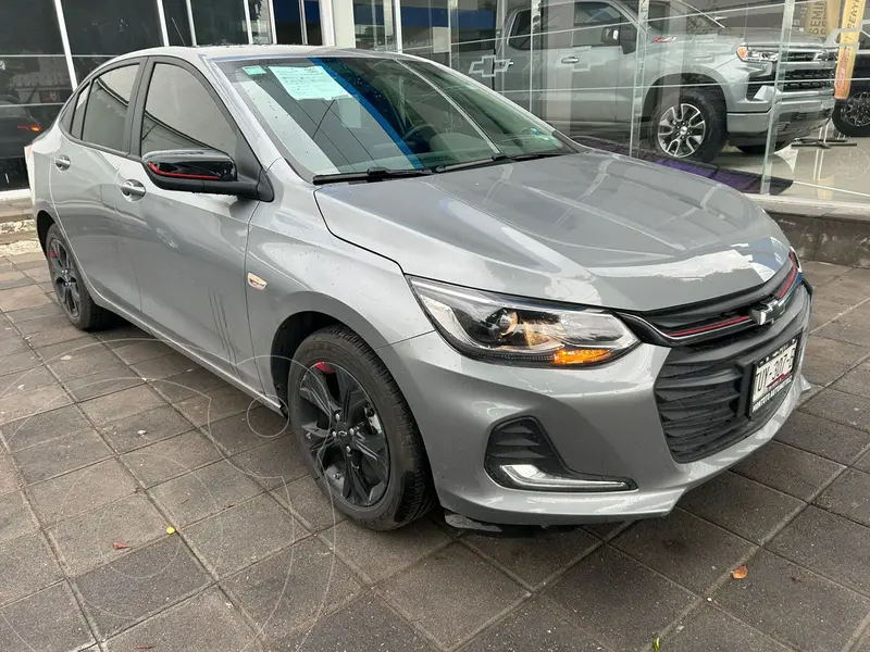 Foto Chevrolet Onix Premier Red Line Aut usado (2023) color Gris Oscuro financiado en mensualidades(enganche $85,400 mensualidades desde $6,921)