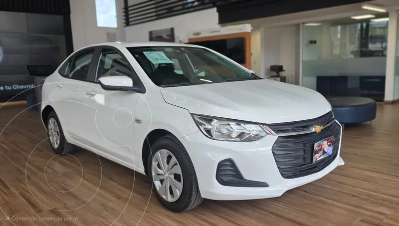 Foto Chevrolet Onix LS Aut usado (2023) color Blanco precio $230,000
