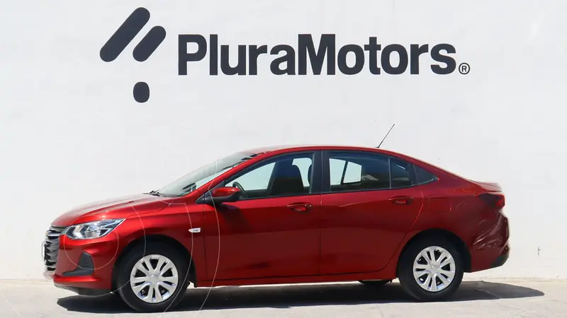 Foto Chevrolet Onix LS usado (2023) color Rojo precio $219,000