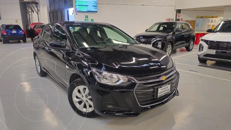 Foto Chevrolet Onix LT usado (2022) color Negro precio $235,000