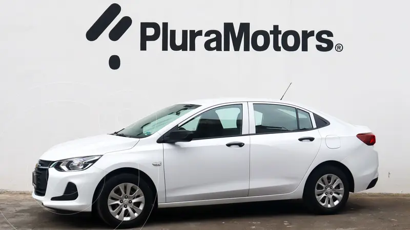 Foto Chevrolet Onix LS Aut usado (2021) color Blanco precio $209,000