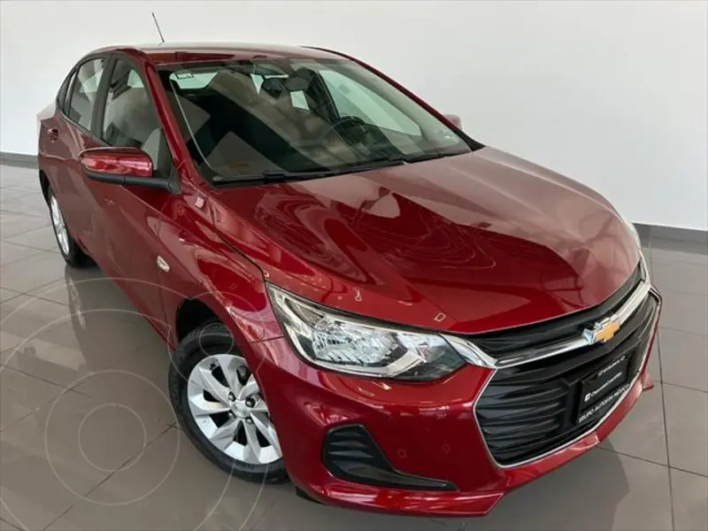 Foto Chevrolet Onix LT usado (2021) color Rojo precio $249,000
