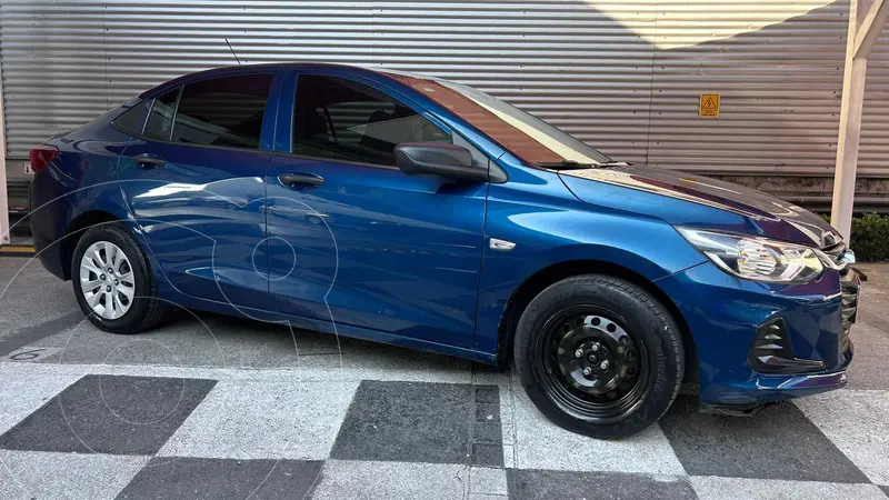 Foto Chevrolet Onix LS Aut usado (2021) color Azul financiado en mensualidades(enganche $73,150 mensualidades desde $3,143)